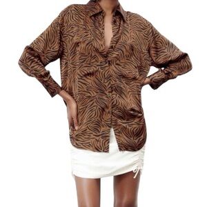 Zara Animal Print Button-Down Blouse – Size XL
